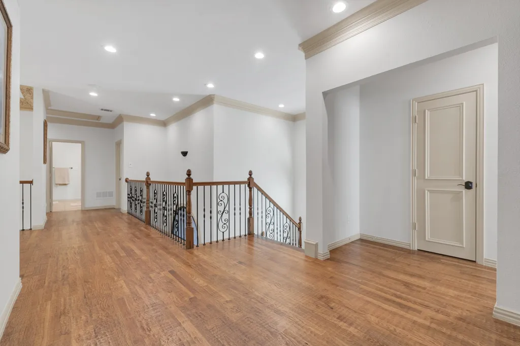 5048 Castle Creek Lane Plano TX 75093