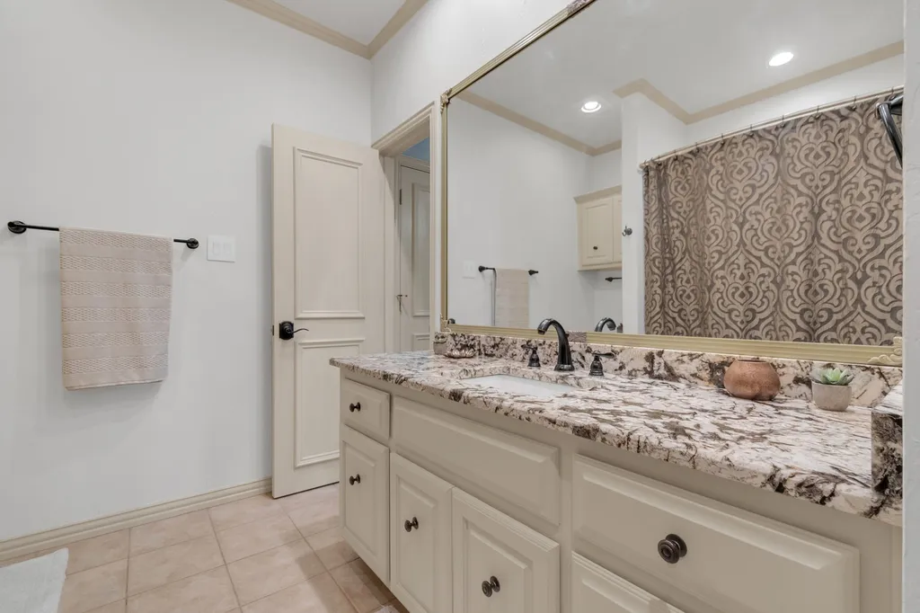 5048 Castle Creek Lane Plano TX 75093