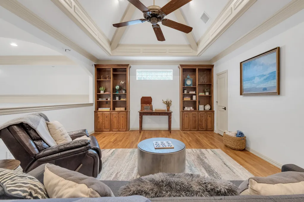 5048 Castle Creek Lane Plano TX 75093