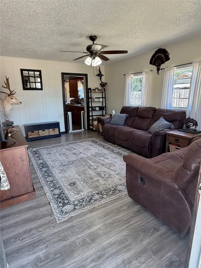 607 Fannin Street Winters TX 79567