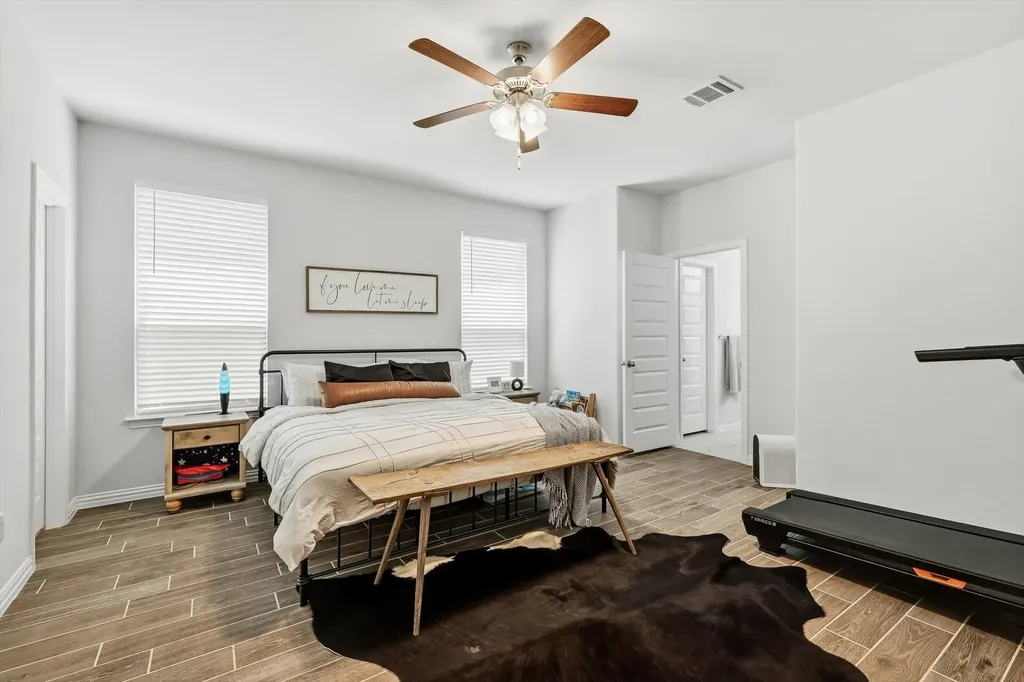 1261 Western Yarrow Avenue Justin TX 76247