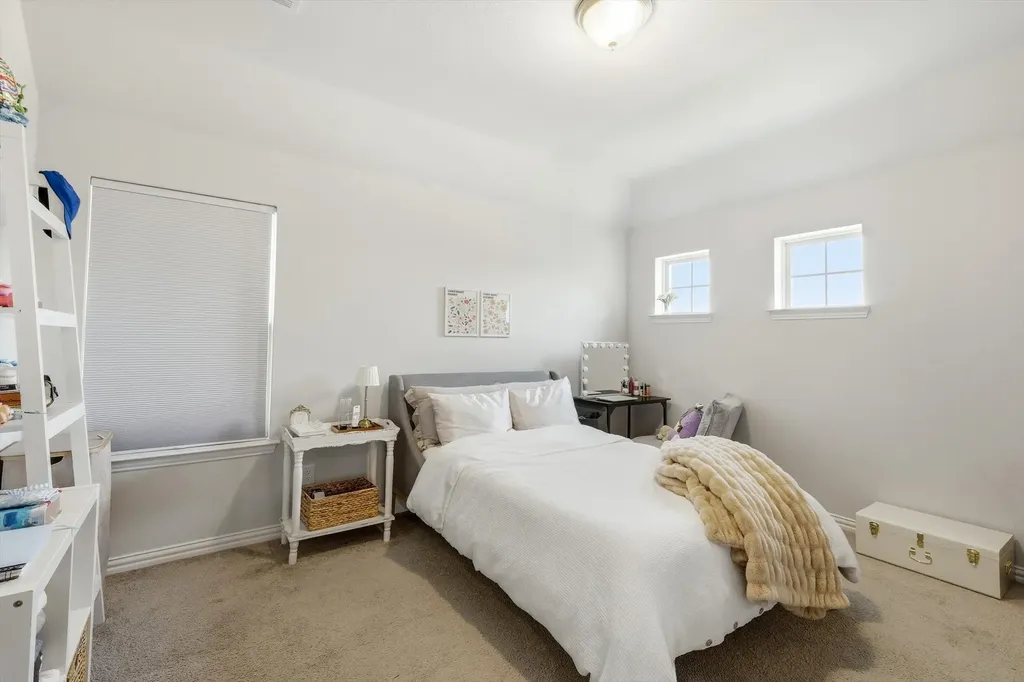 1261 Western Yarrow Avenue Justin TX 76247