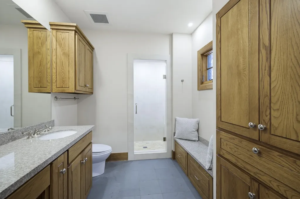 6816 Oak Hill Drive Fort Worth TX 76132