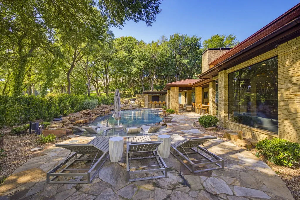 6816 Oak Hill Drive Fort Worth TX 76132
