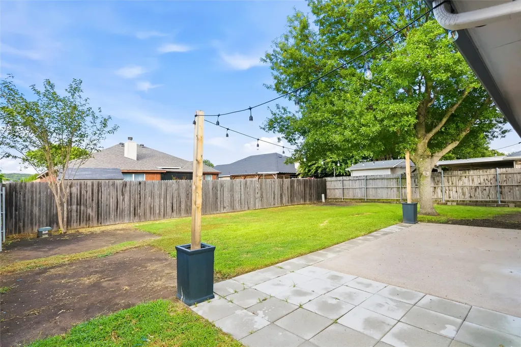 1020 Hannah Street Burleson TX 76028