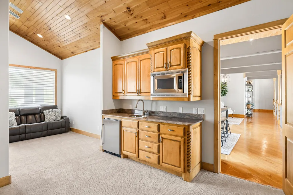 362 Thompson Heights Drive Denison TX 75020