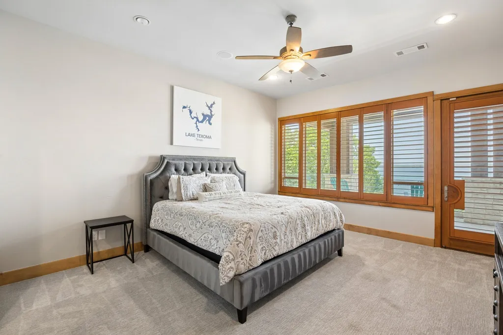 362 Thompson Heights Drive Denison TX 75020