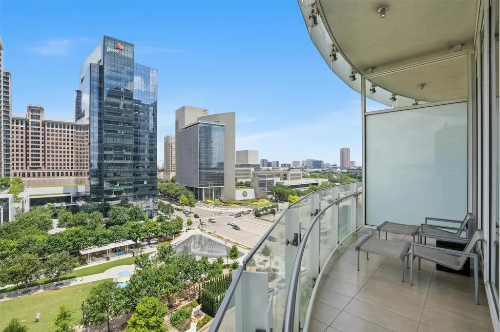 1918 Olive Street Dallas TX 75201