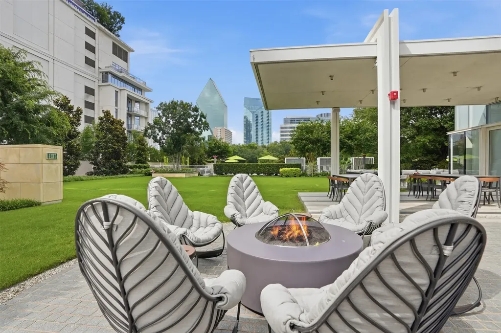 1918 Olive Street Dallas TX 75201