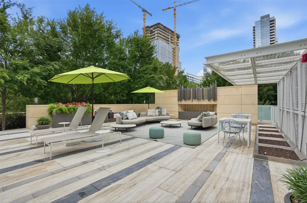 1918 Olive Street Dallas TX 75201
