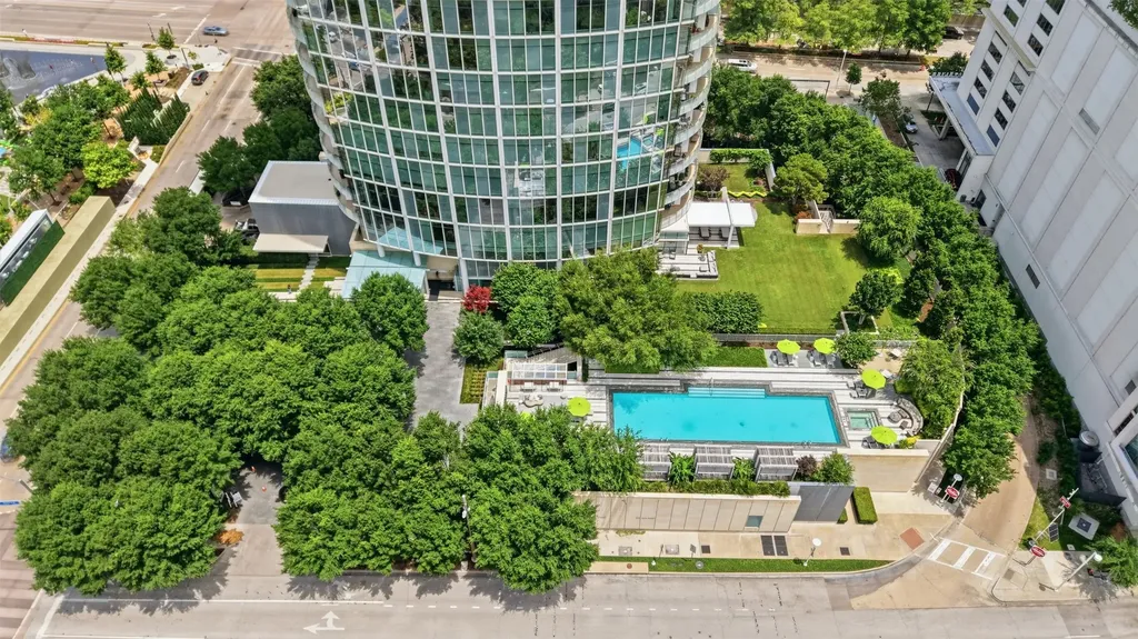 1918 Olive Street Dallas TX 75201