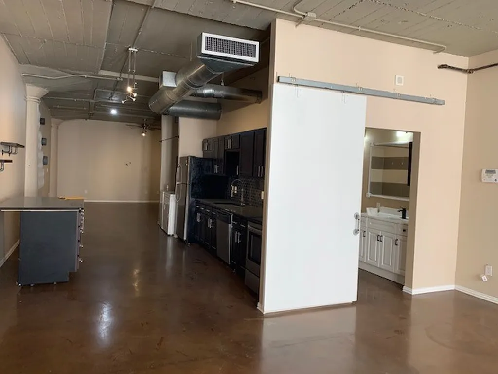 1122 Jackson Street Dallas TX 75202