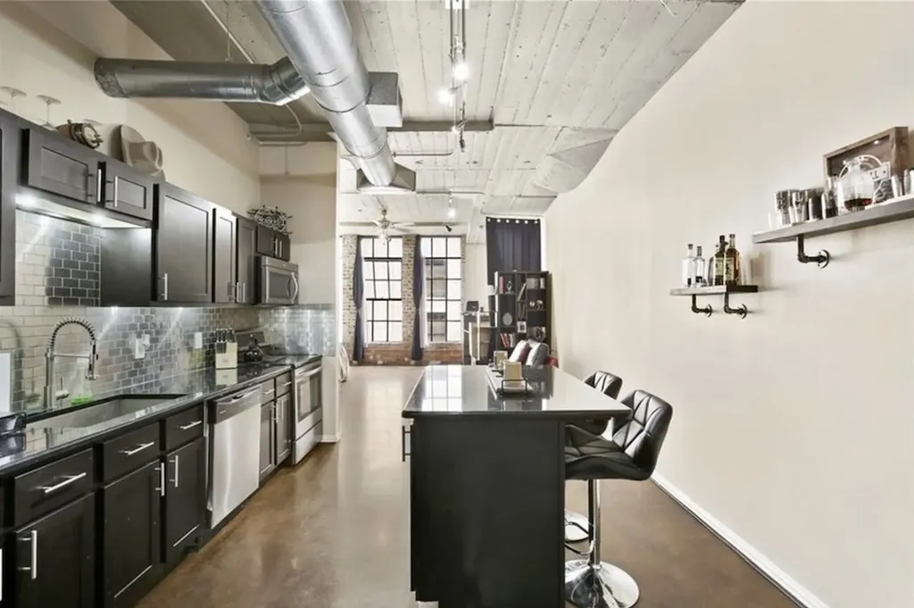 1122 Jackson Street Dallas TX 75202