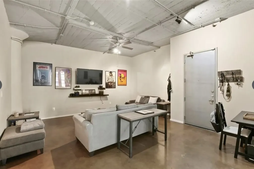 1122 Jackson Street Dallas TX 75202