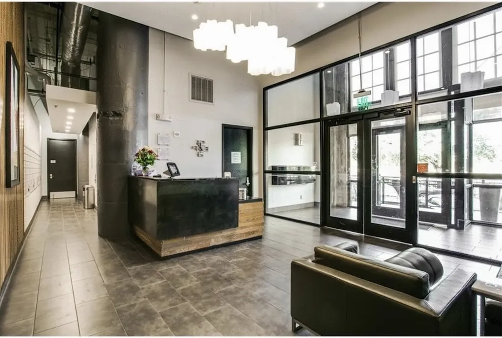 1122 Jackson Street Dallas TX 75202