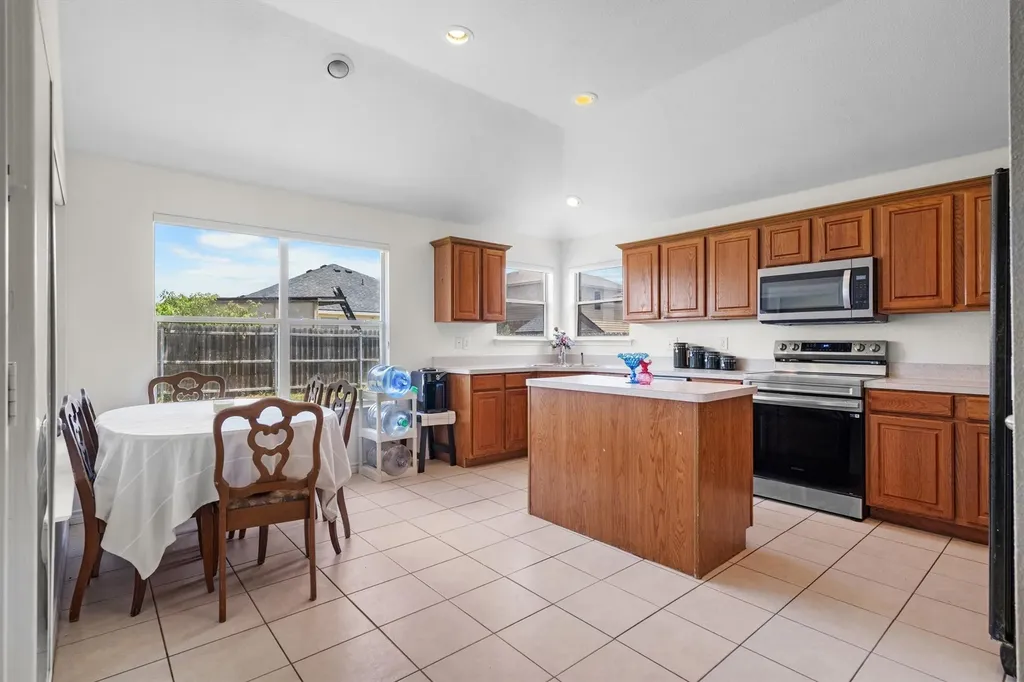 12834 Carpenter Lane Rhome TX 76078
