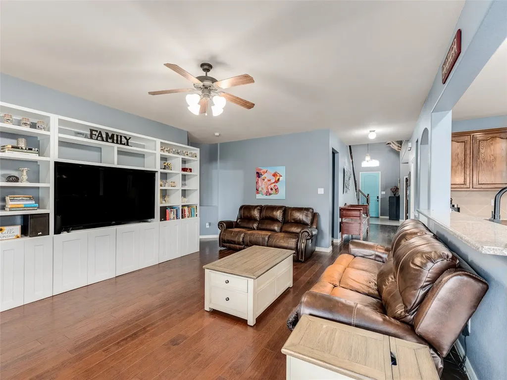 5732 Chateau Drive Sachse TX 75048