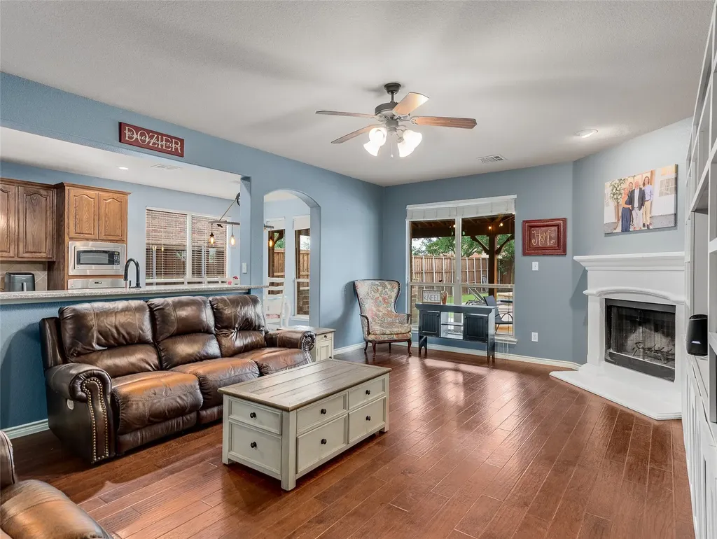 5732 Chateau Drive Sachse TX 75048