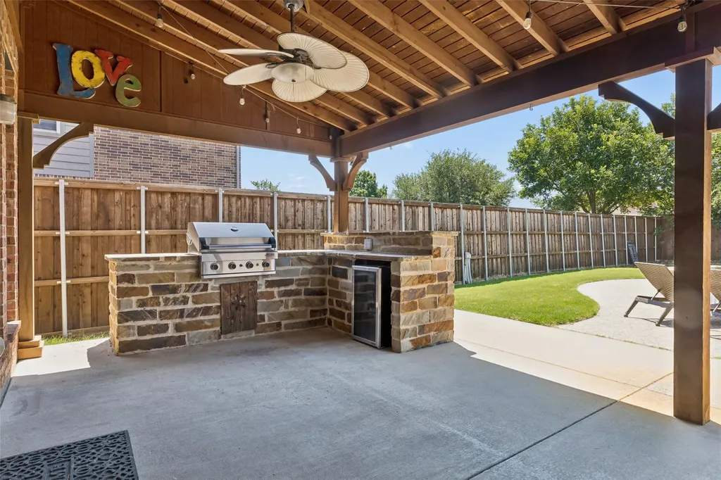 5732 Chateau Drive Sachse TX 75048