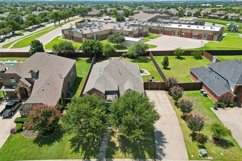 5732 Chateau Drive Sachse TX 75048