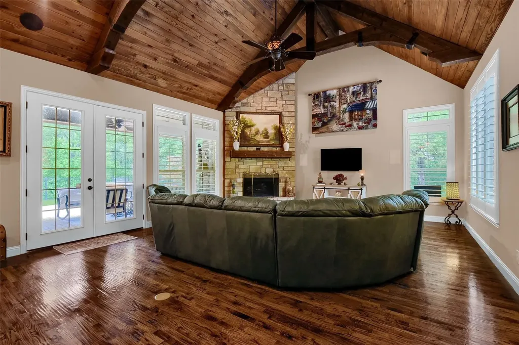 360 Dublin Circle Gordonville TX 76245