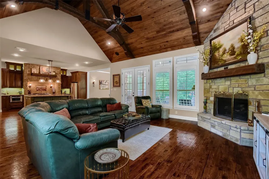 360 Dublin Circle Gordonville TX 76245