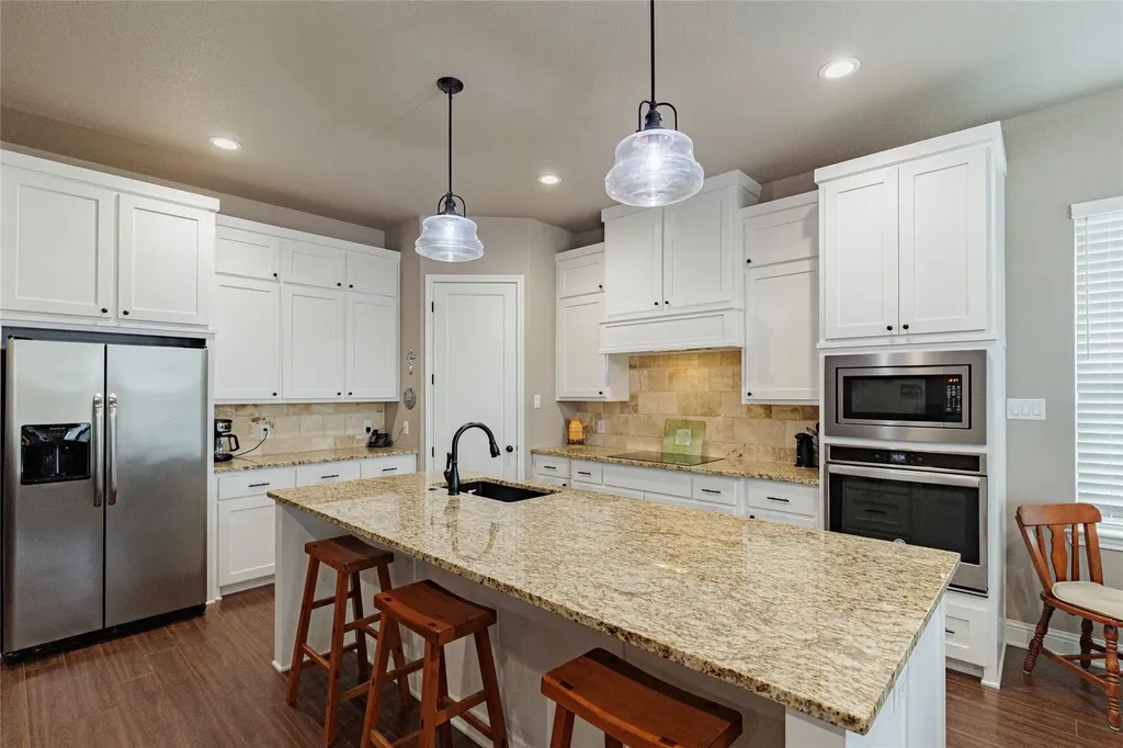 156 Windy Glen Drive Decatur TX 76234