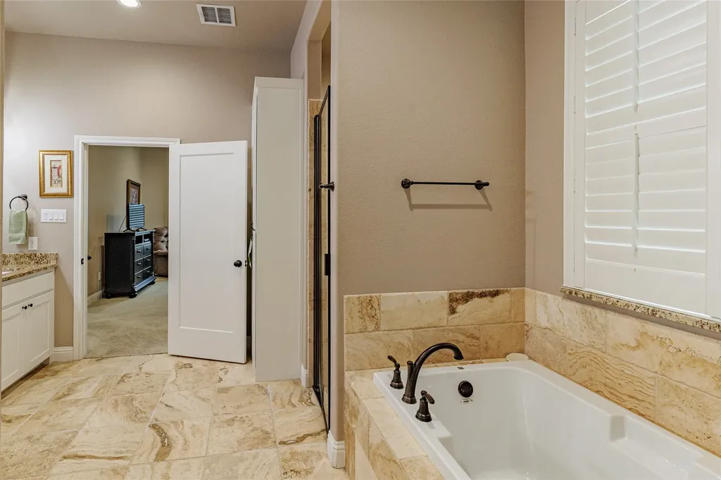 156 Windy Glen Drive Decatur TX 76234