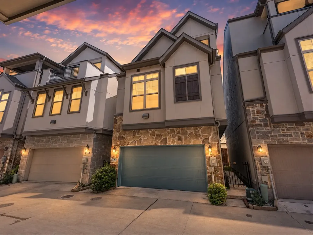 5160 Brickellia Drive Dallas TX 75209