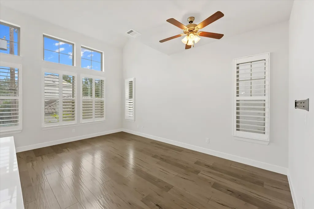 5160 Brickellia Drive Dallas TX 75209