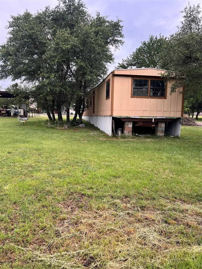 3400 Surfside Drive May TX 76857