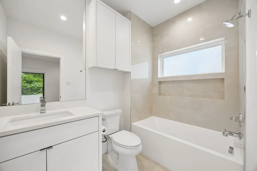 6958 Coronado Avenue Dallas TX 75214