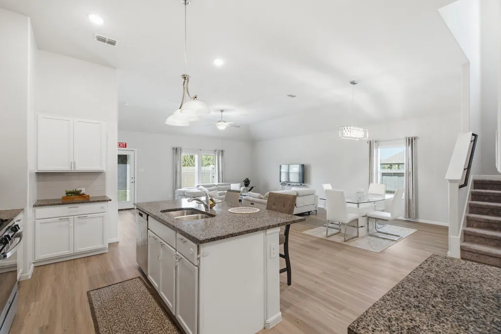 6921 Pampas Place Venus TX 76084