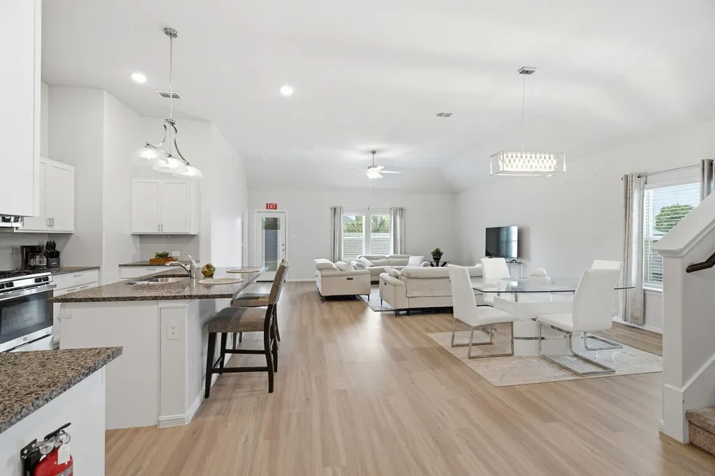 6921 Pampas Place Venus TX 76084