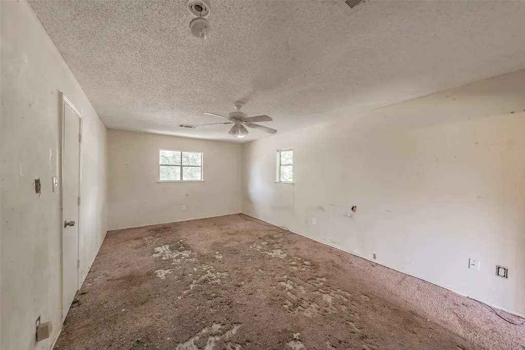 418 Longworth Boulevard Duncanville TX 75116