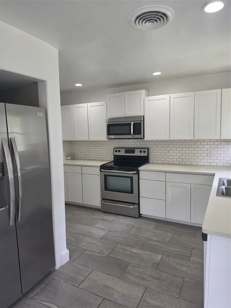 2206 Shannon Street N Sherman TX 75092