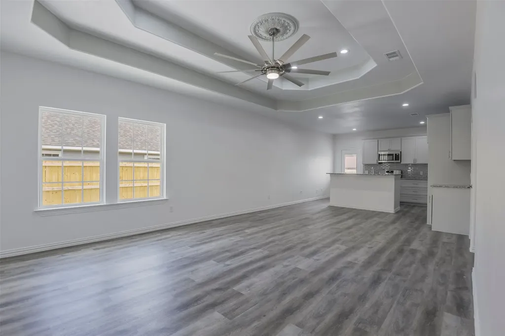2506 S Denley Drive Dallas TX 75216
