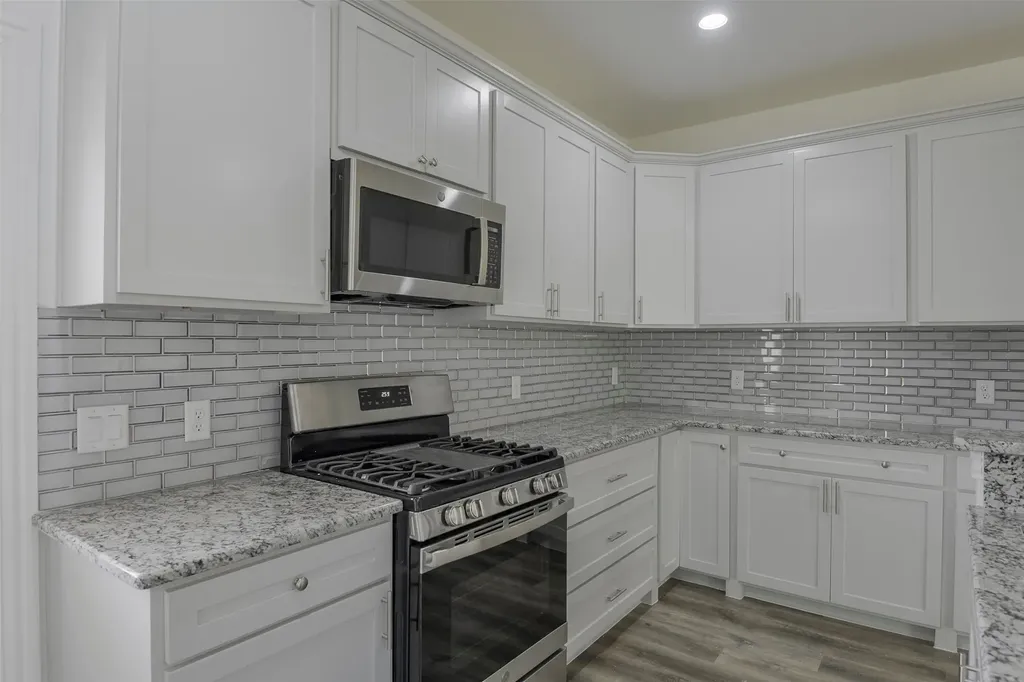 2506 S Denley Drive Dallas TX 75216