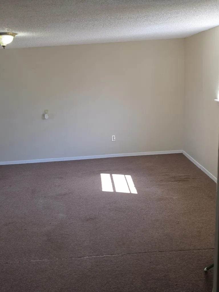 1397 E Central Lorena TX 76655