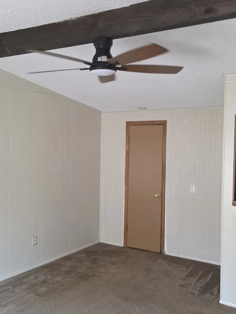 1397 E Central Lorena TX 76655