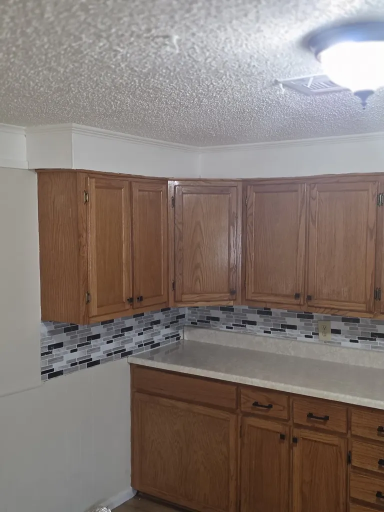 1397 E Central Lorena TX 76655