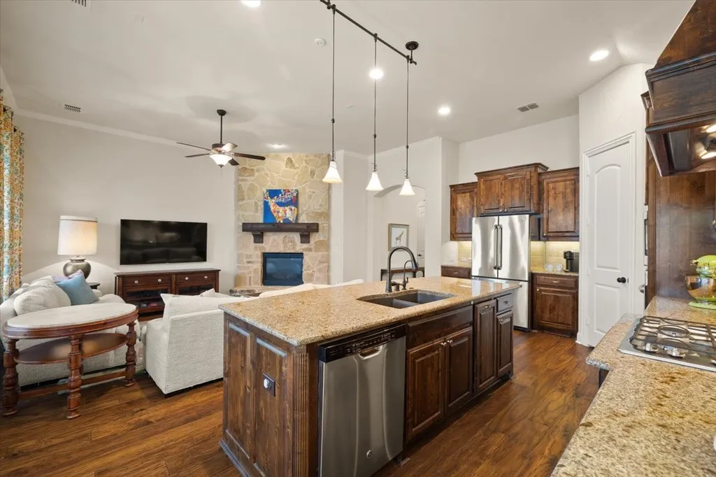 2831 Sherwood Drive Trophy Club TX 76262