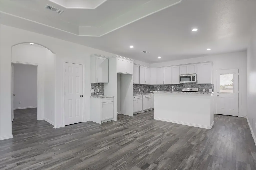 2614 Marjorie Avenue Dallas TX 75216