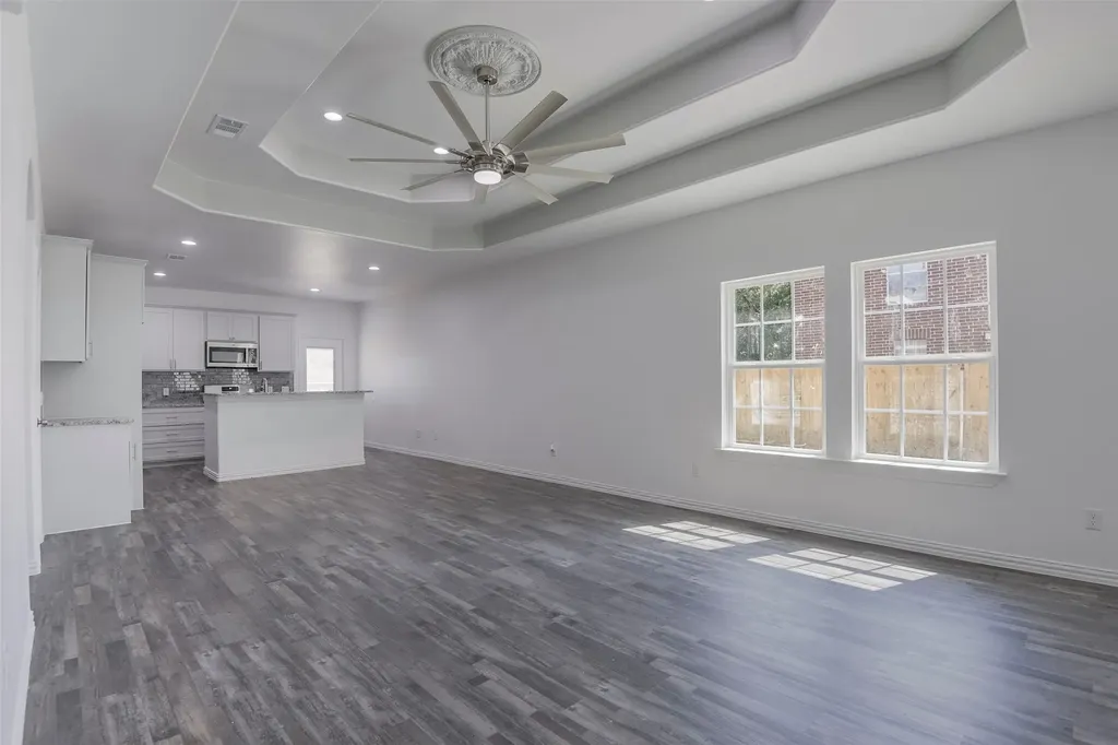 2614 Marjorie Avenue Dallas TX 75216