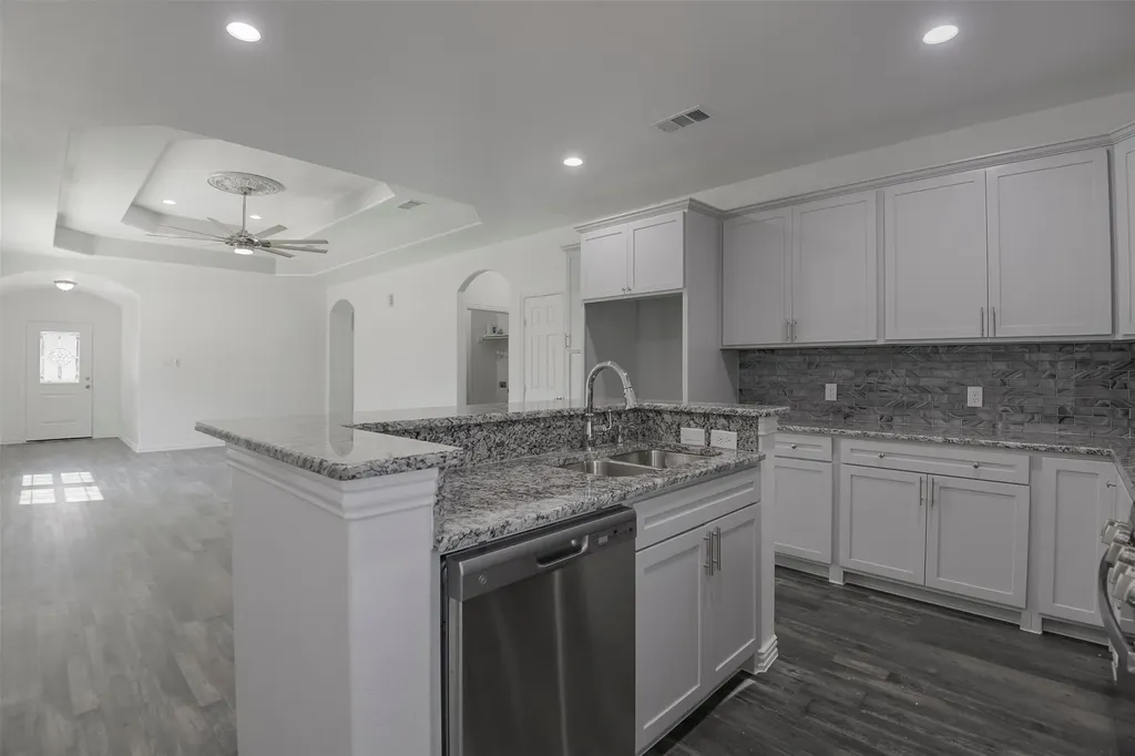 2614 Marjorie Avenue Dallas TX 75216