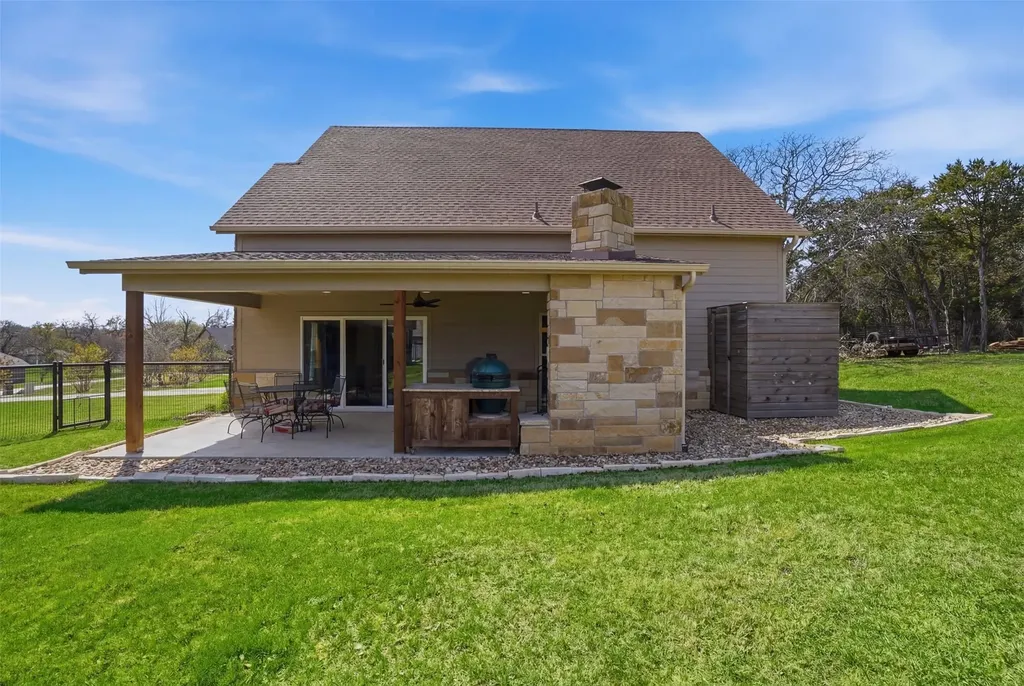 3832 Legend Trail Granbury TX 76049