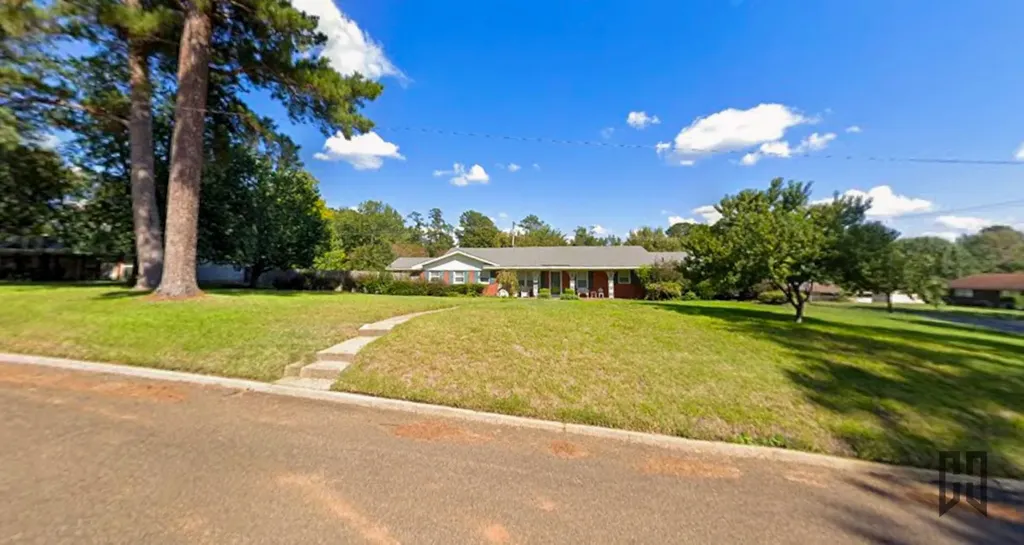 1100 Louisiana Avenue Minden LA 71055