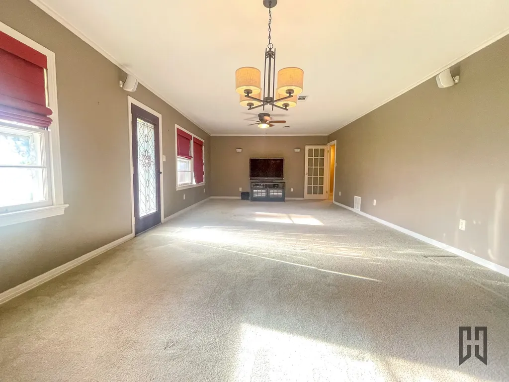 1100 Louisiana Avenue Minden LA 71055
