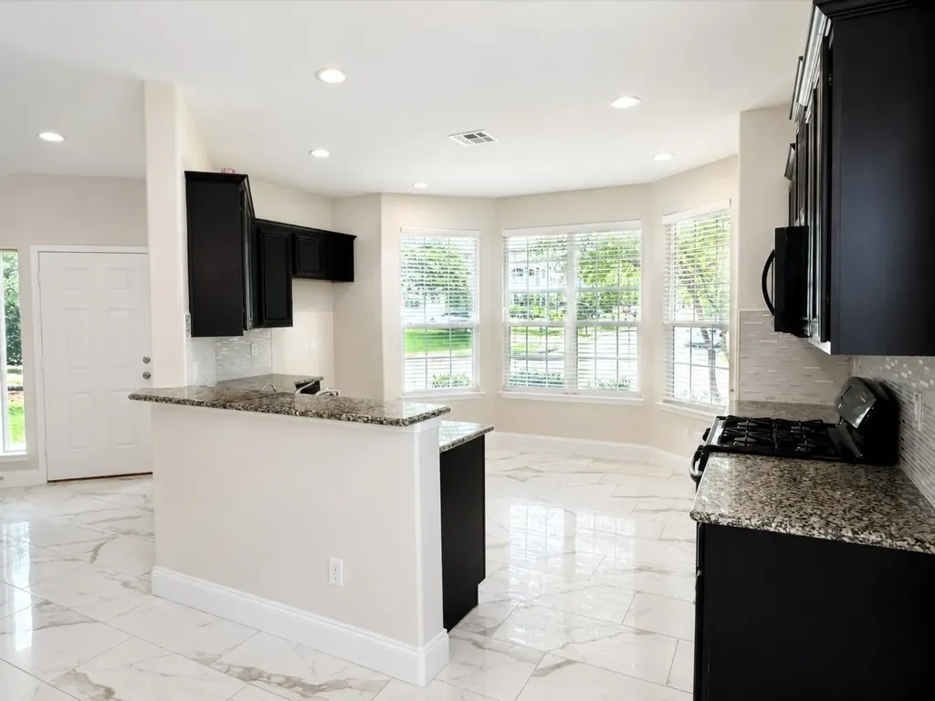 2301 Rodgers Lane Providence Village TX 76227