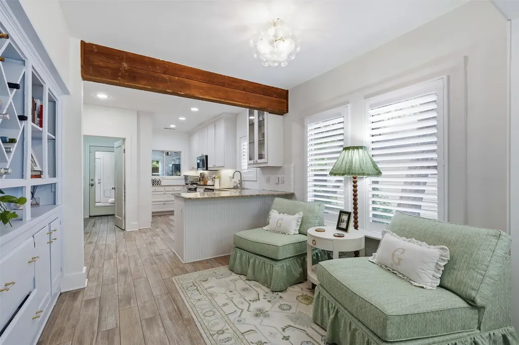 2208 Western Avenue Fort Worth TX 76107